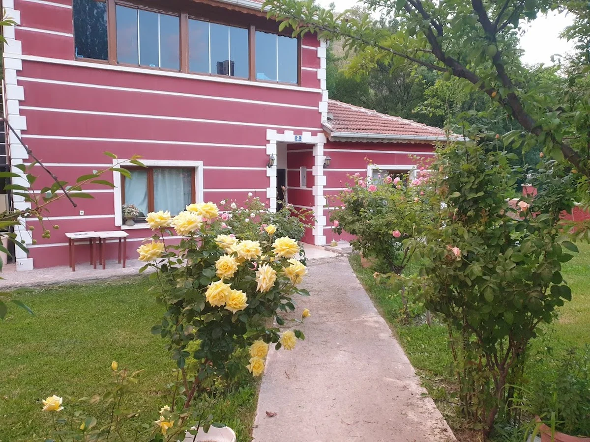 Veli Paşa Konağı Kırbahçesi düğün salonu,restorant ve mangal evi - Görsel 6