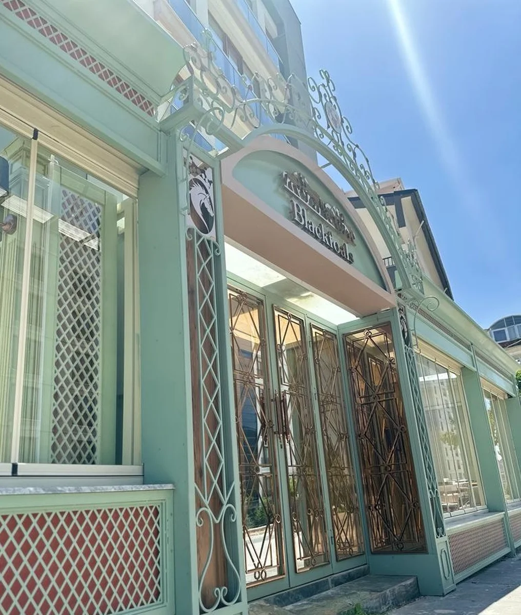 Blackfoals - Görsel 1