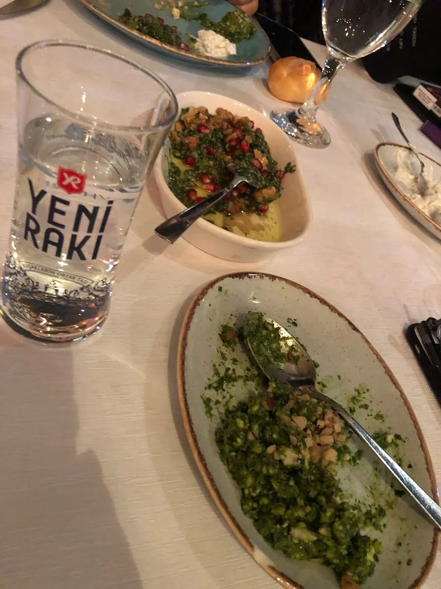 Sensiz Olmaz Meyhane - Görsel 8