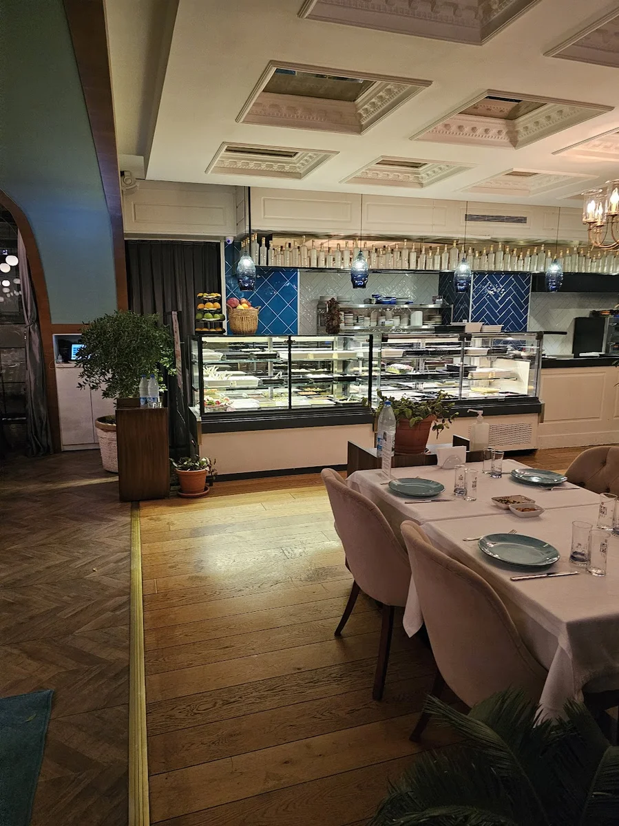 Sensiz Olmaz Meyhane - Görsel 9