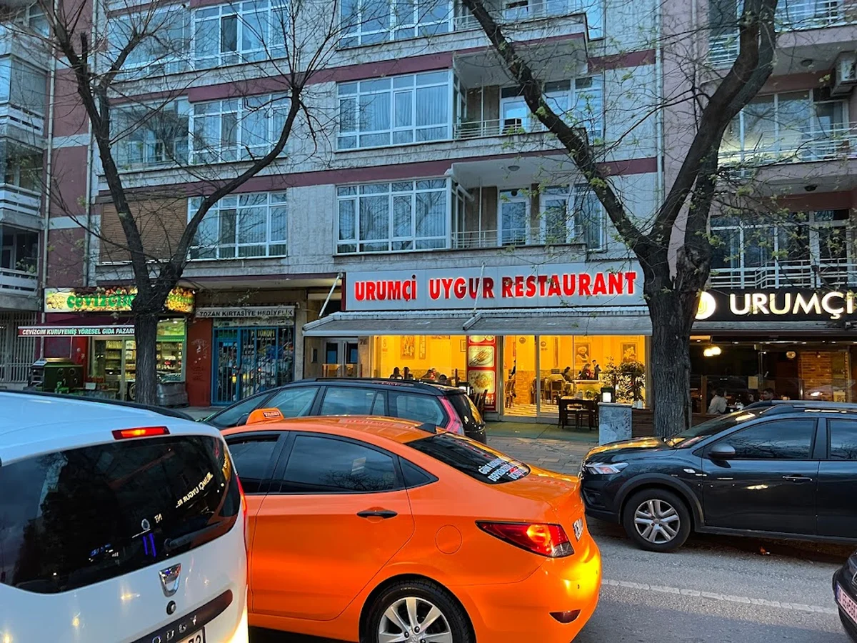 Urumçi Uygur Restaurant - Görsel 3