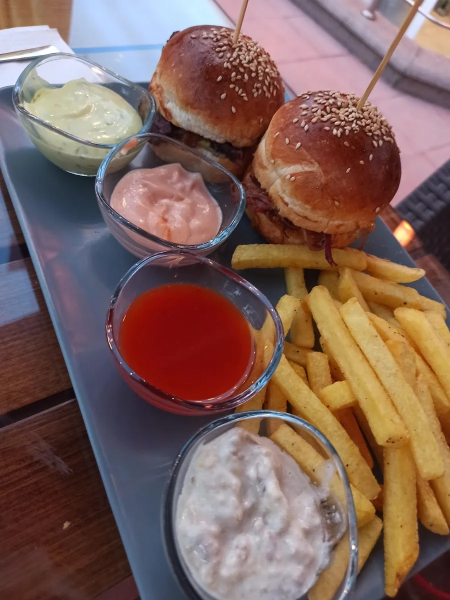 İsli BBQ Smoke House - Görsel 5