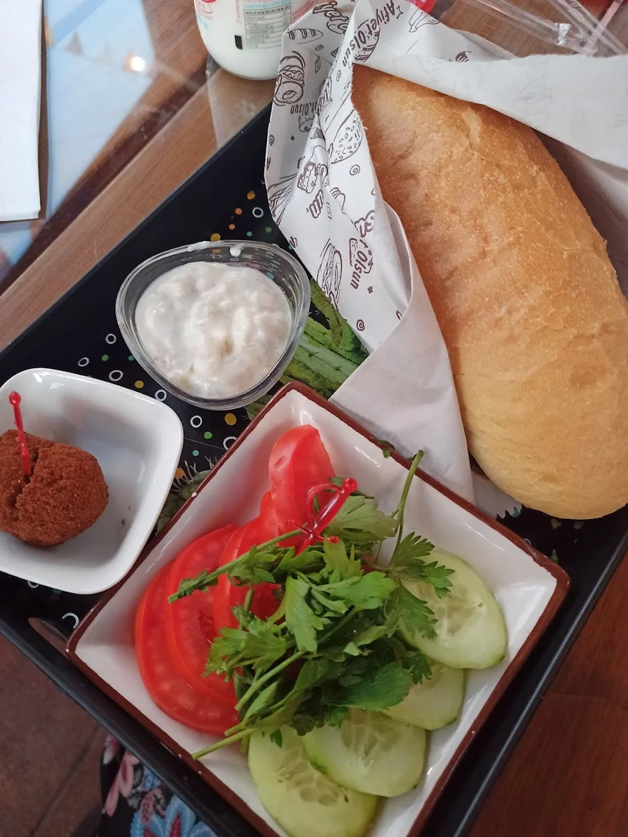 İsli BBQ Smoke House - Görsel 9