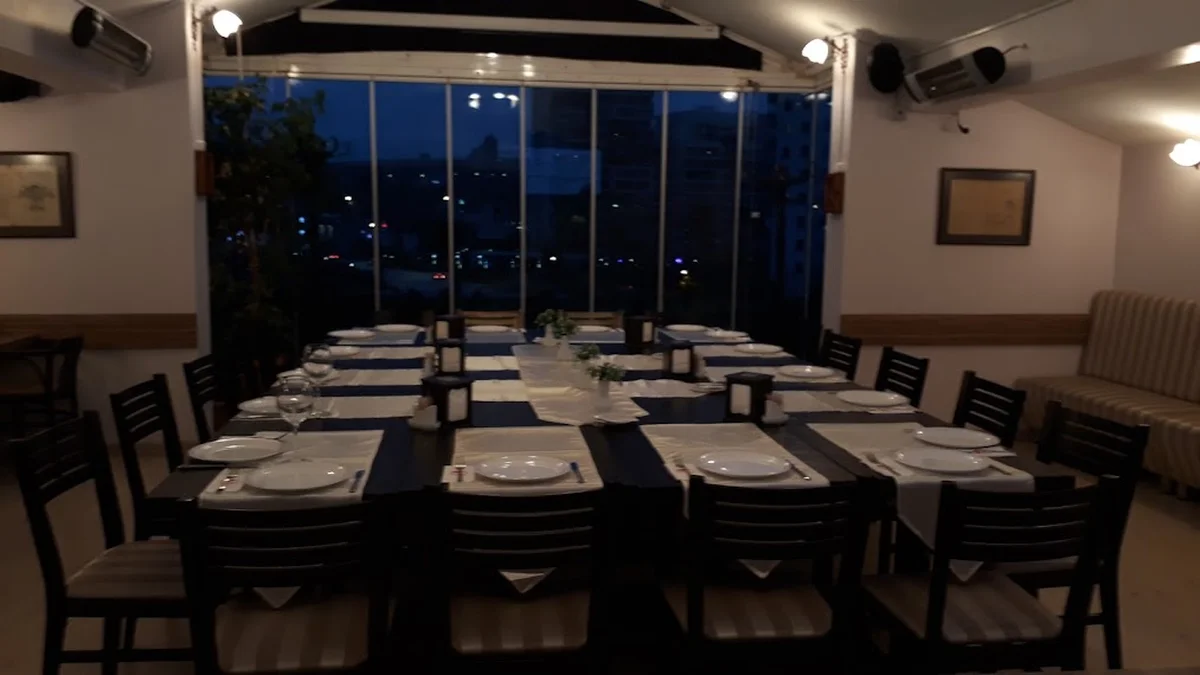 This Town’s Last Stop - Görsel 5