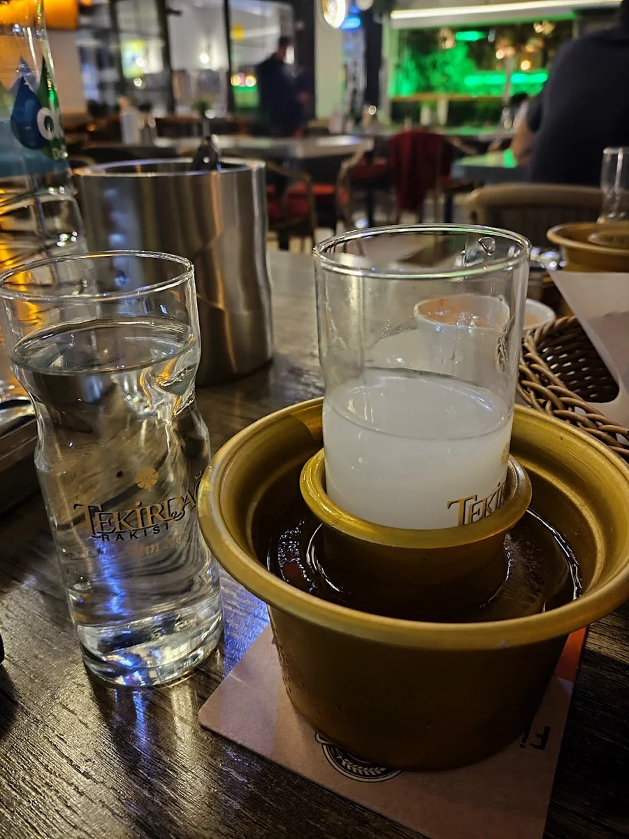 This Town’s Last Stop - Görsel 9