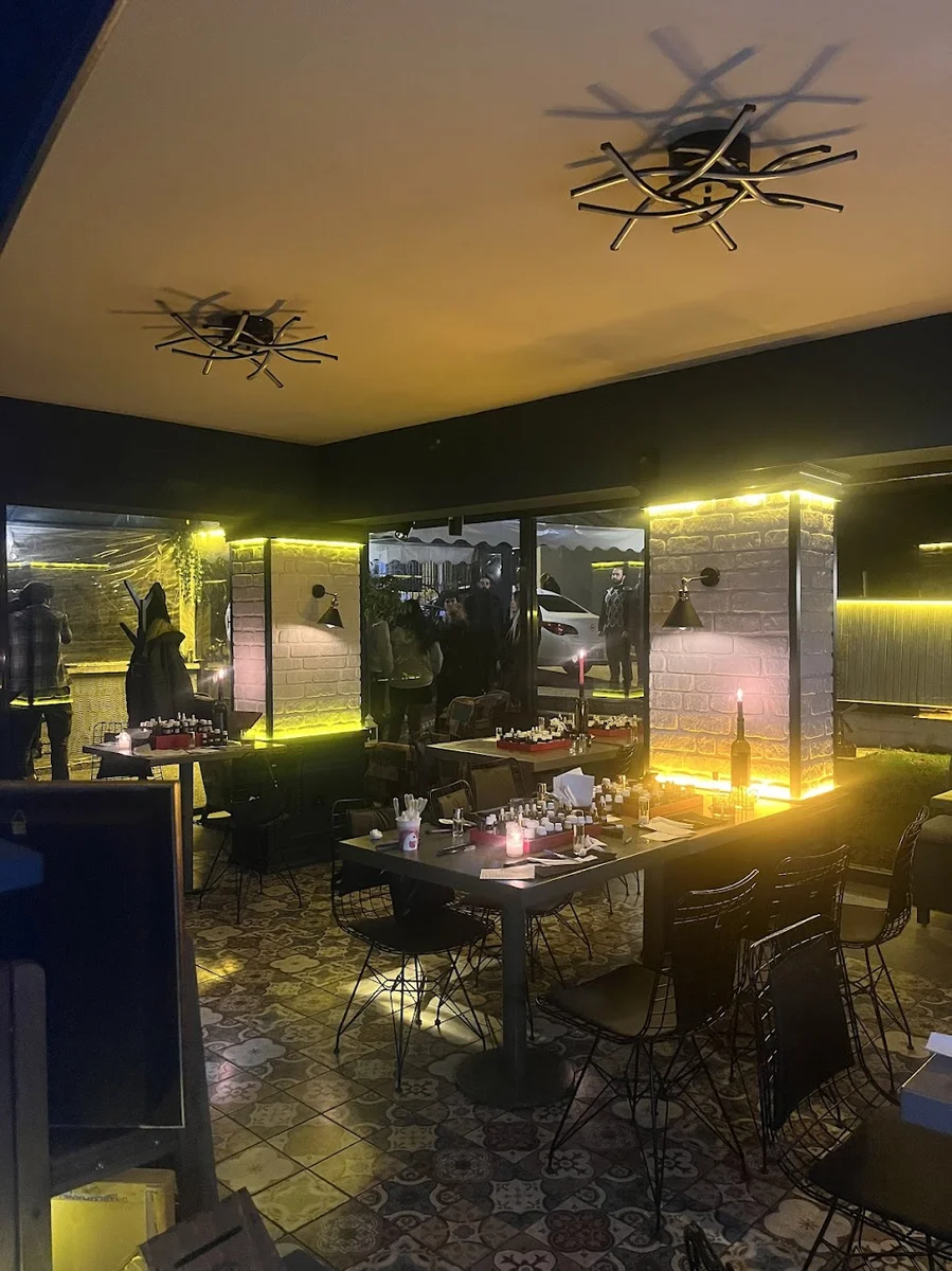 Cafe Holos - Görsel 1