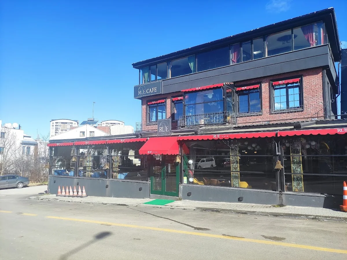 Rue Cafe Bistro - Görsel 1