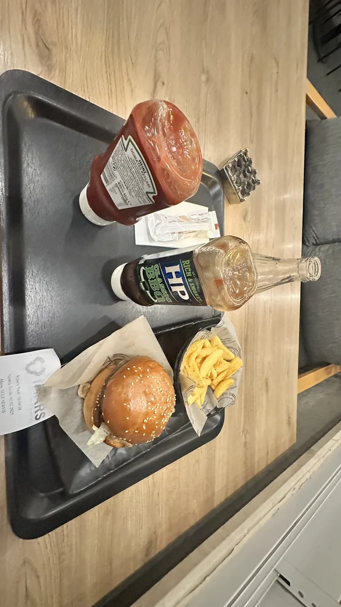 Mama’s Burger Park Cad - Görsel 2