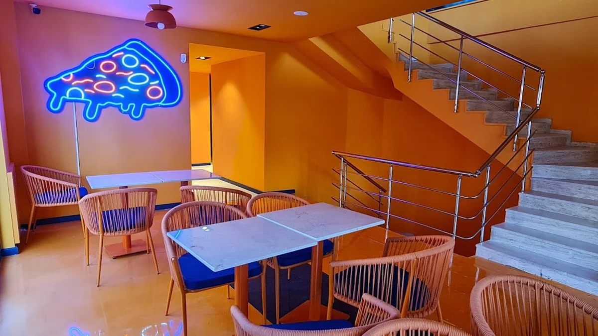 John Filippo Pizza Alacaatlı - Görsel 1