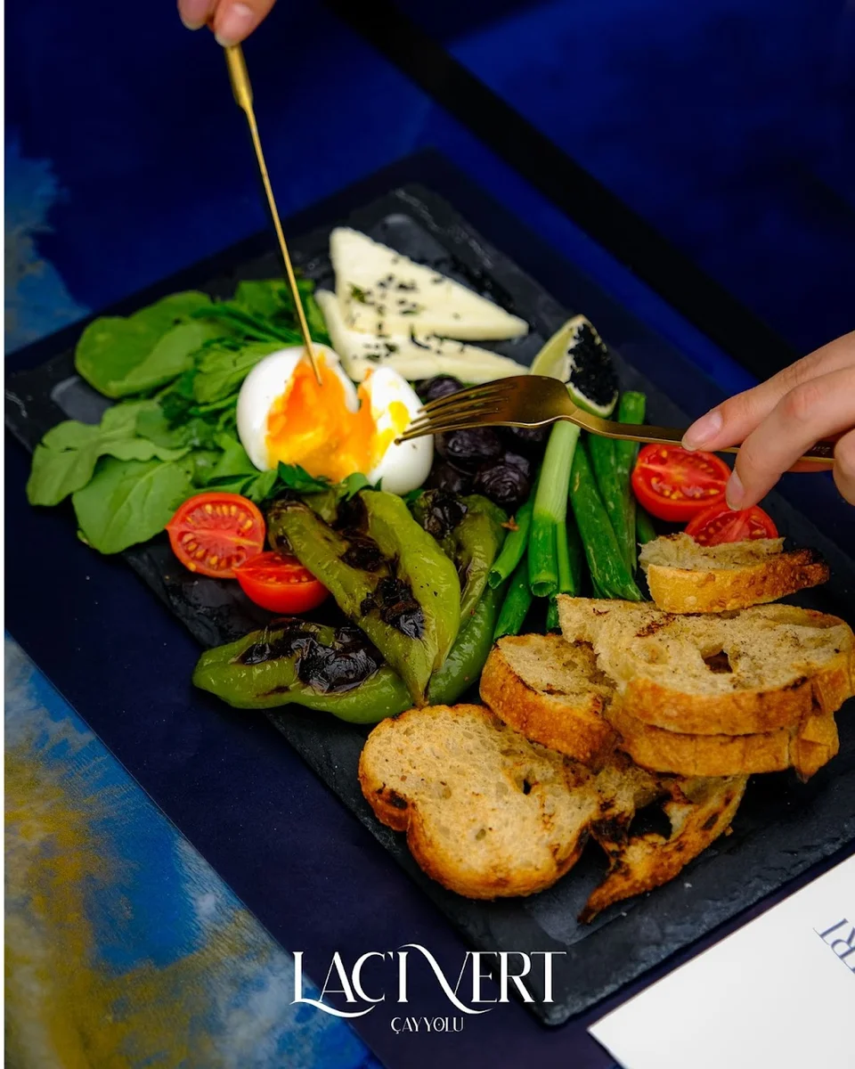 LaQQap Lounge & Cafe (Lacivert) - Görsel 1