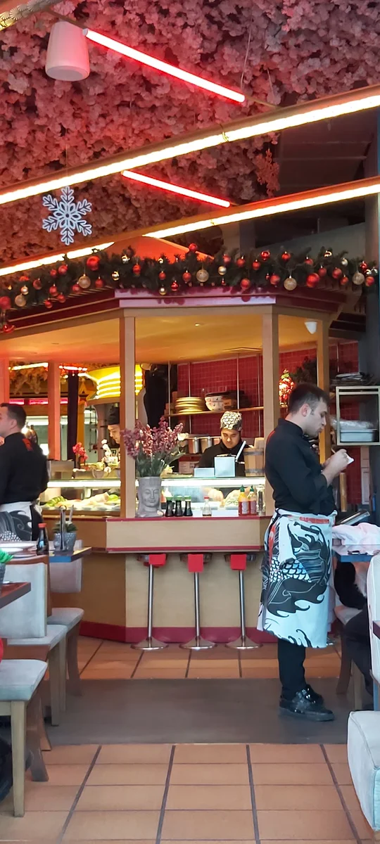 Quick China Take Away & Home Delivery - Görsel 1