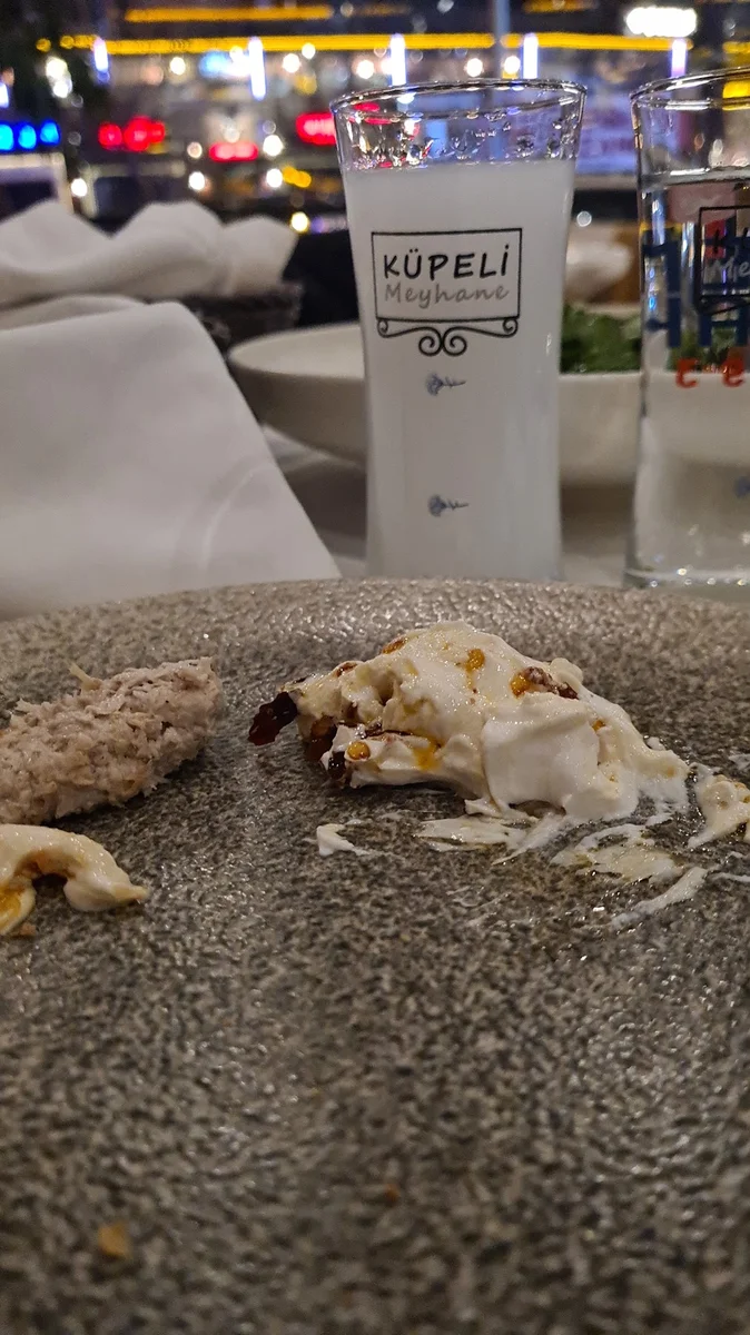 Küpeli Meyhane One Tower - Görsel 9