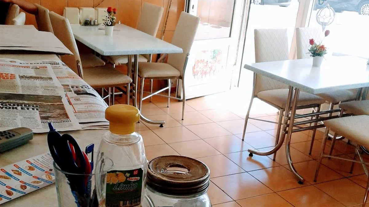 çavuşoglu aile pide kebap lahmacun ve künefe salonu - Görsel 1