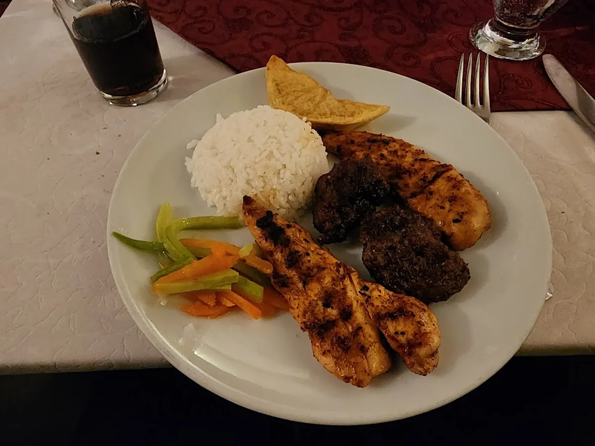 Kıbrıs Evi Restaurant - Görsel 1