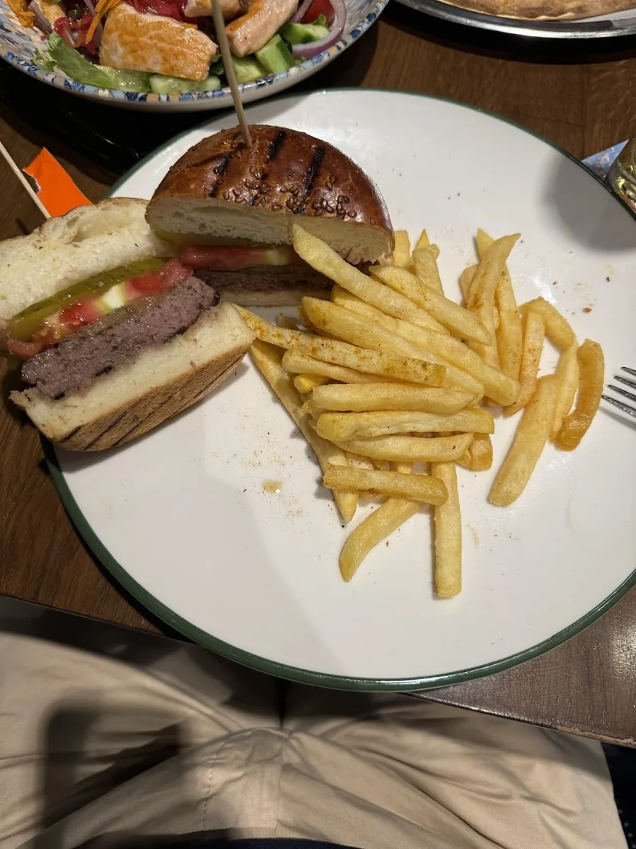 Güney Restaurant - Görsel 1