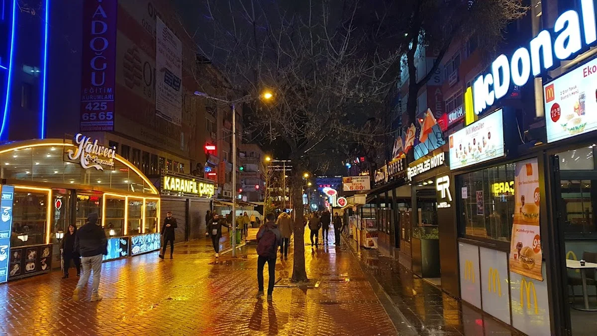 Donas Döner Ankara – Çankaya – Karanfil - Görsel 9