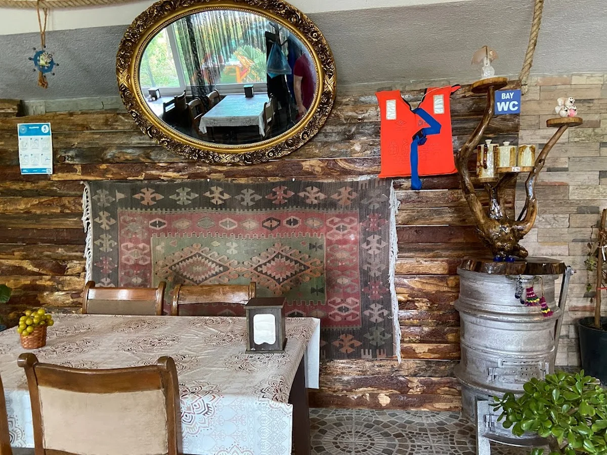 Aydın Usta Terkos Göl Balığı, Balık & Et Restaurant - Görsel 1