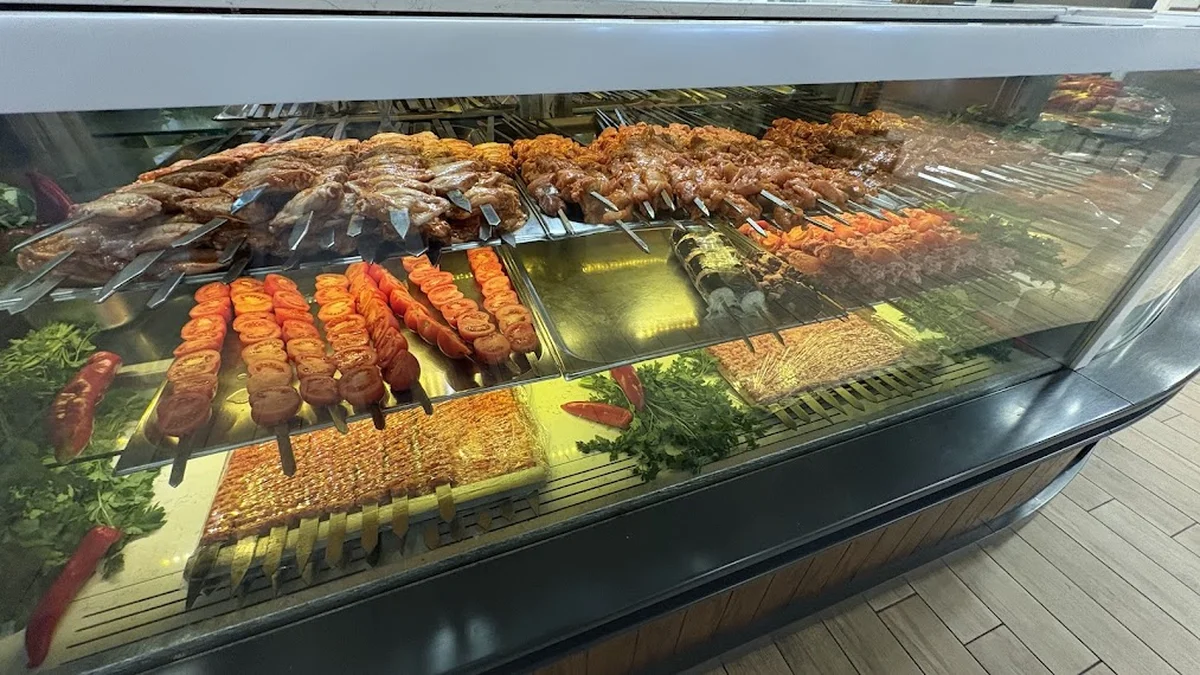 Azizan Restoran - Görsel 1