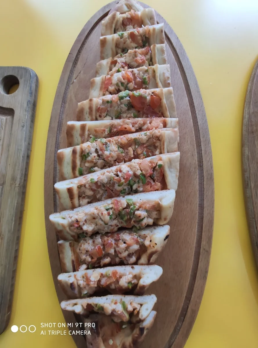 yeditepe börek pide salonu - Görsel 1