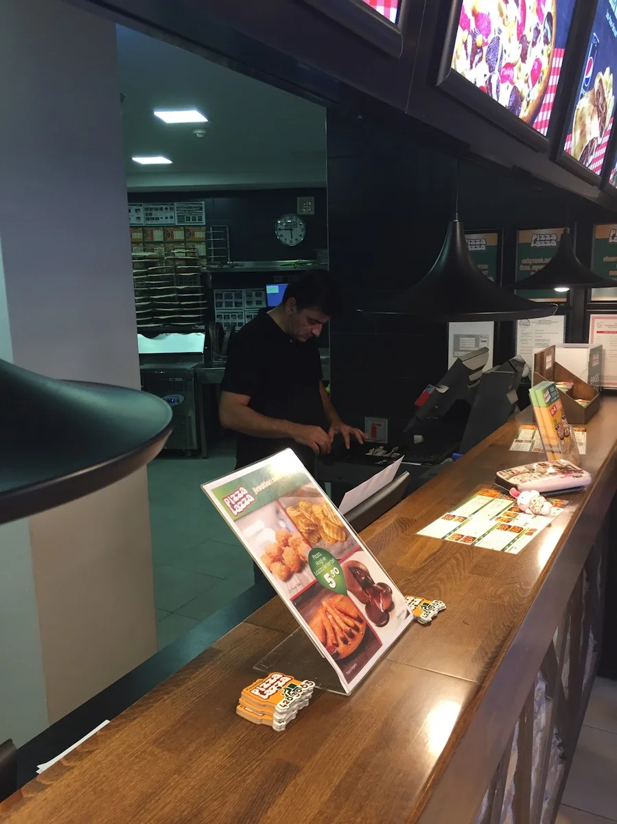 PizzaLazza Kayışdağı - Görsel 7