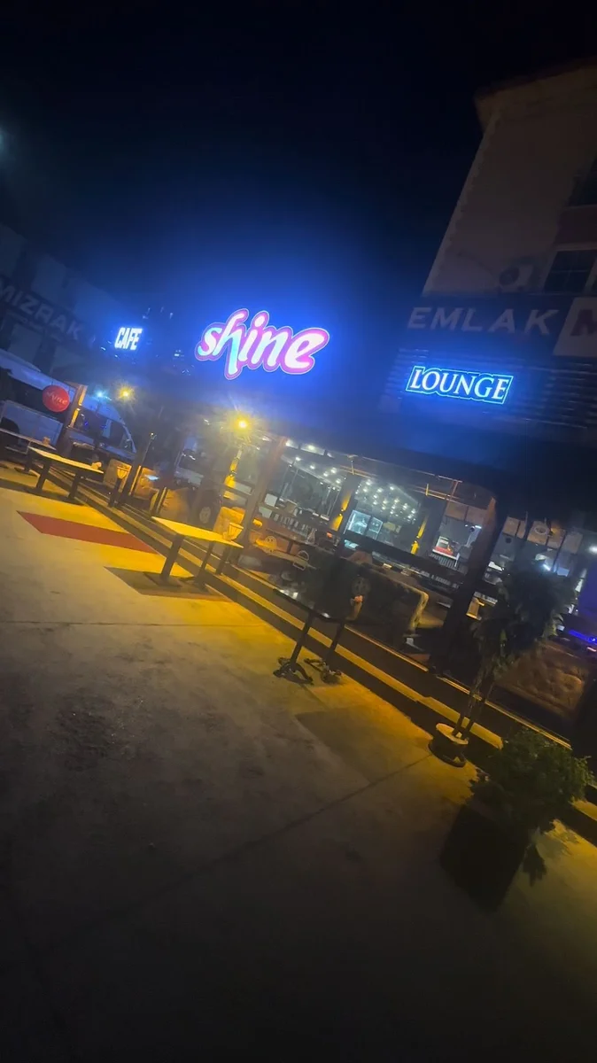 Shine Cafe&Lounghe Kayışdağı - Görsel 2