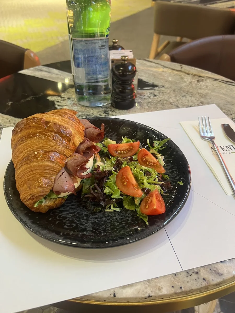 Avenue Bar & Bistro - Görsel 3