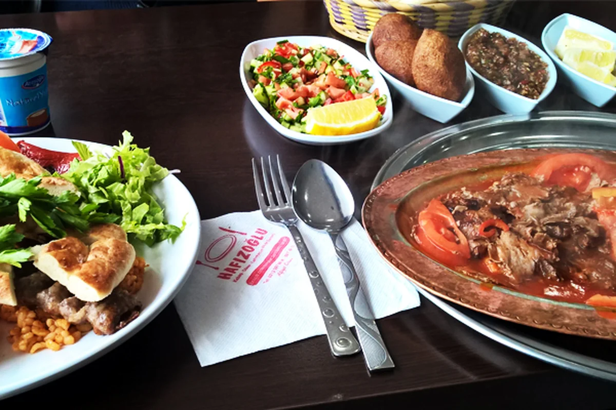 Hafızoğlu Lahmacun Kebap Salonu - Görsel 3