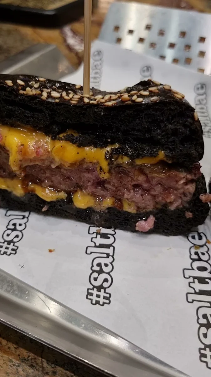 Saltbae Burger Istanbul Airport - Görsel 5