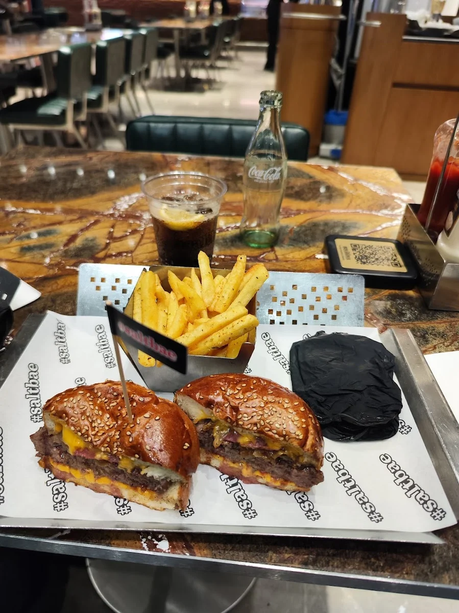 Saltbae Burger Istanbul Airport - Görsel 7