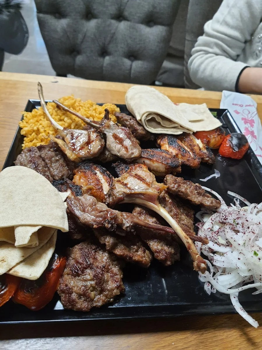 Tayakadin Kadim Kebap Pide Lahmacun Burger - Görsel 3