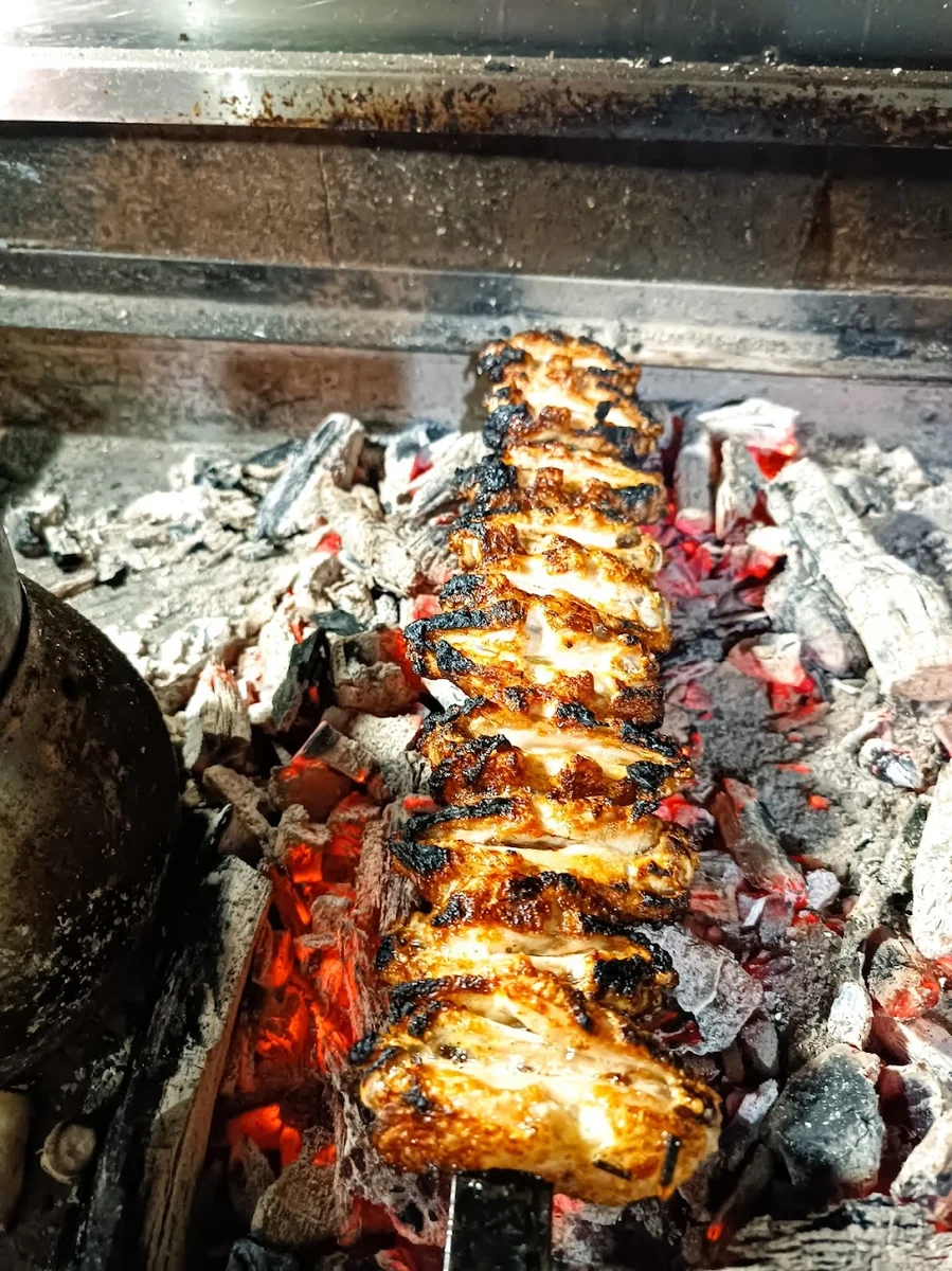 Etli ekmek lahmacun pide kebap döner çorba - Görsel 1