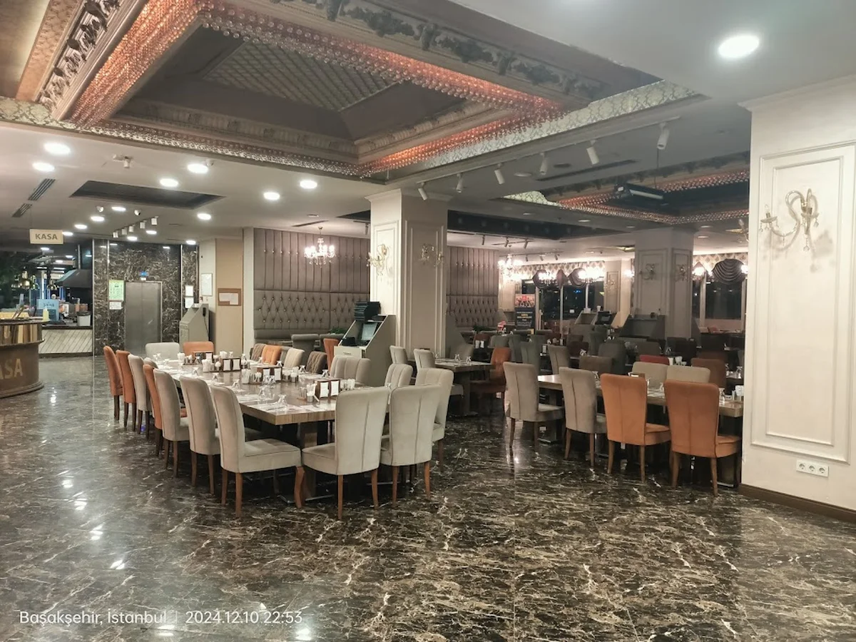 SARAYLI DÖNER & Et Restoran BAŞAKŞEHİR - Görsel 3