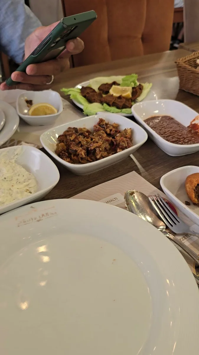 SARAYLI DÖNER & Et Restoran BAŞAKŞEHİR - Görsel 5