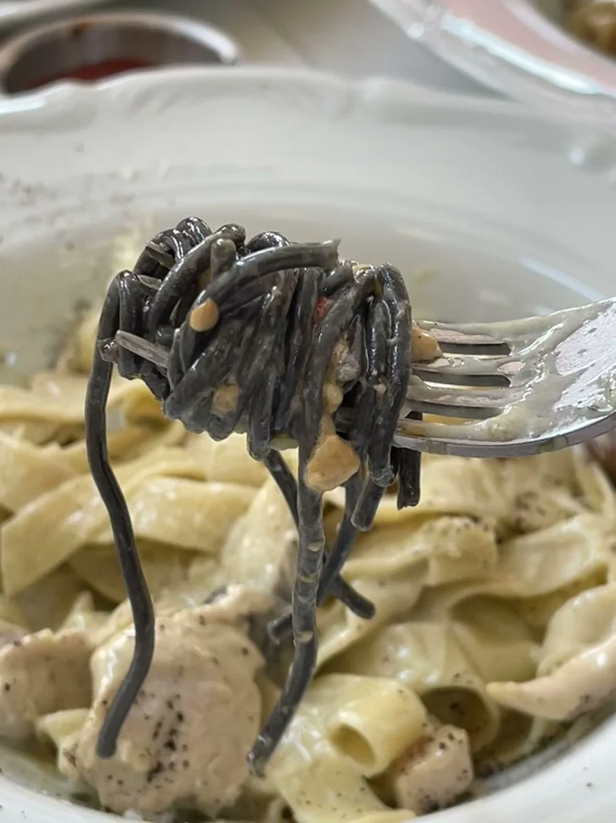 OLIVE HILL - Görsel 2