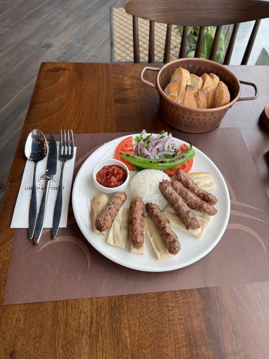 Tarihi Üsküp Köftecisi Bahçeşehir - Görsel 3