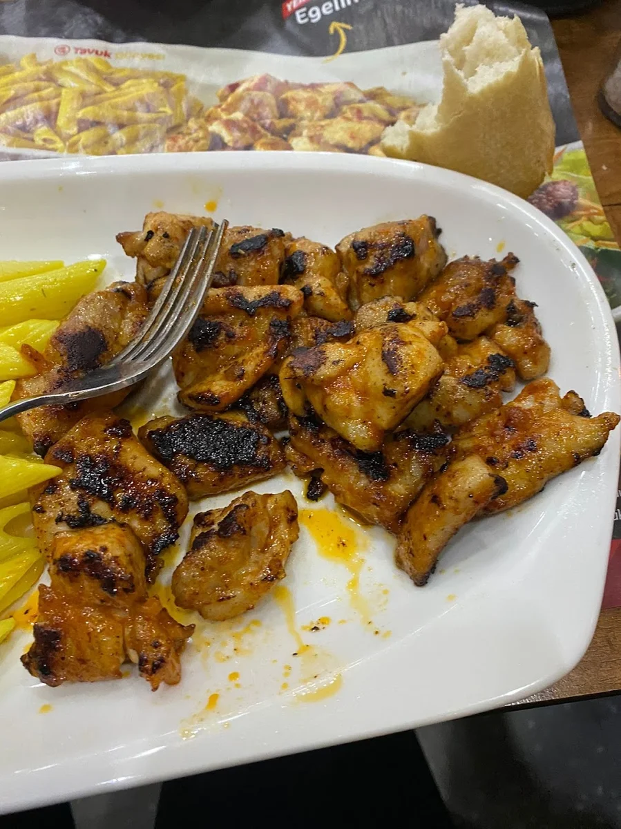 Tavuk Dünyası Bahçeşehir Cadde - Görsel 2