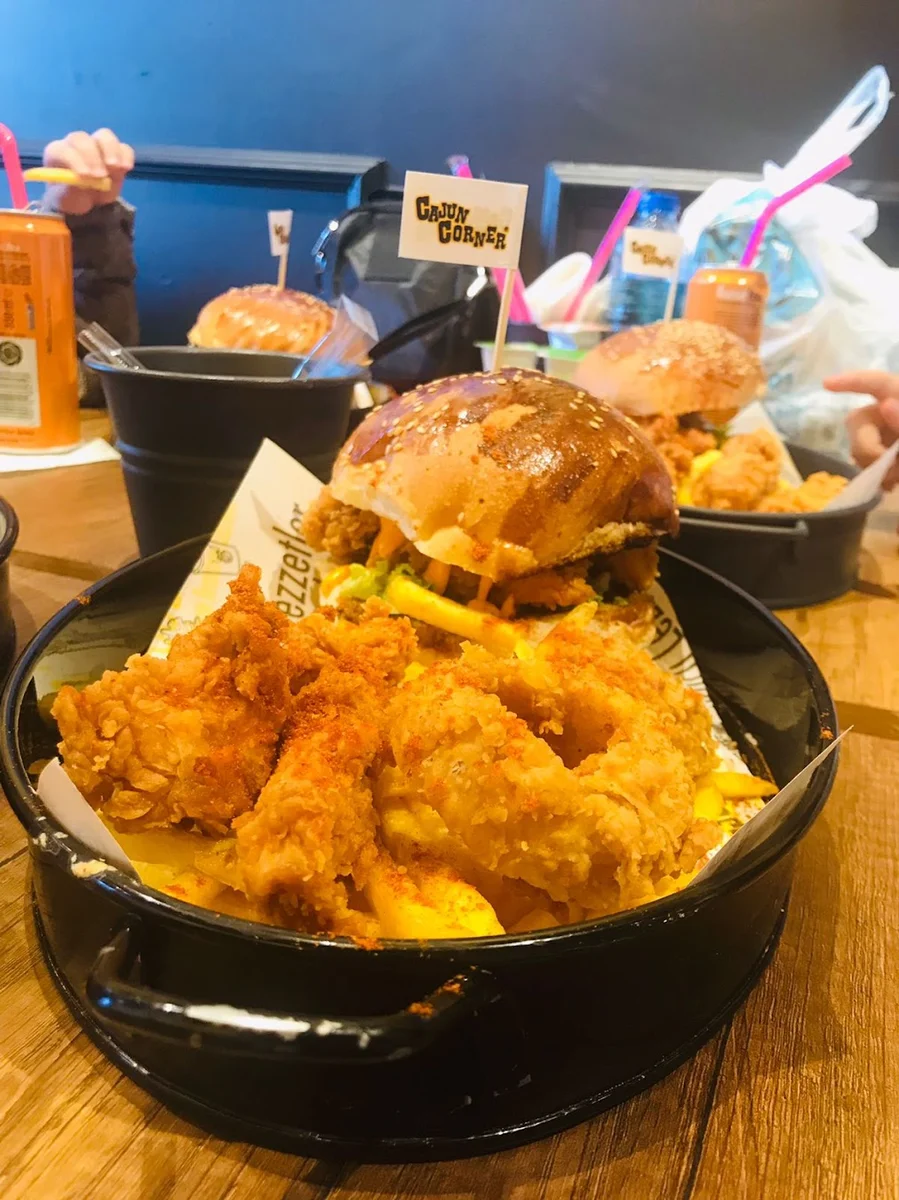 Cajun Corner Bahçeşehir - Görsel 8