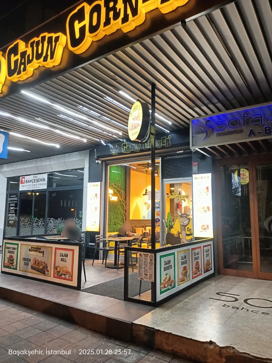 Cajun Corner Bahçeşehir - Görsel 6