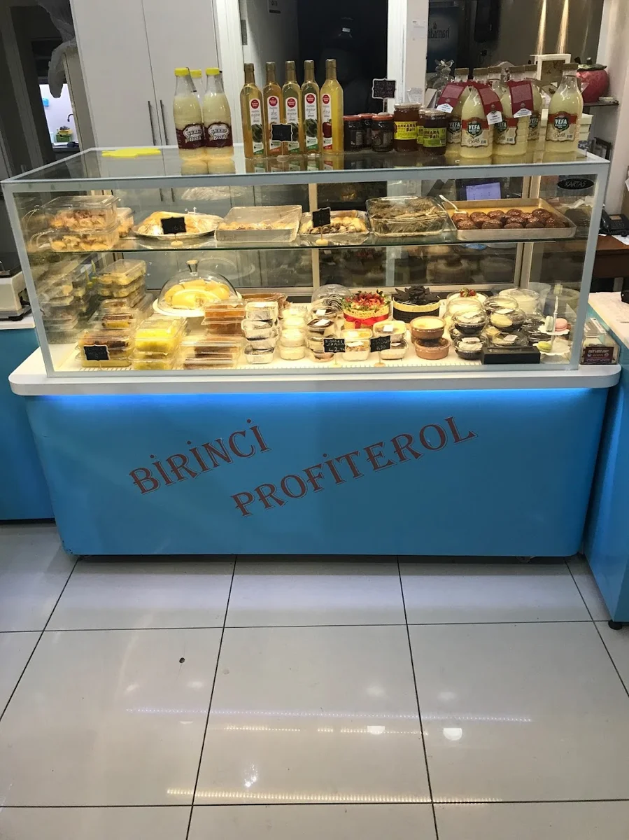 Birinci Profiterol & Ekler Cafe Bahçeşehir - Görsel 2