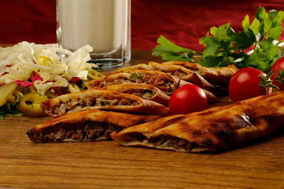 Sampi Pide - Görsel 1