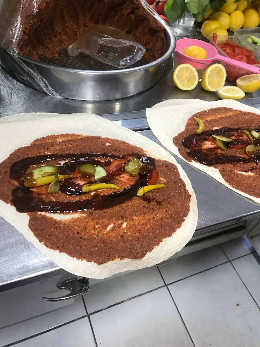 Öz Kahta Çiğköftecisi Bayram Usta - Görsel 4