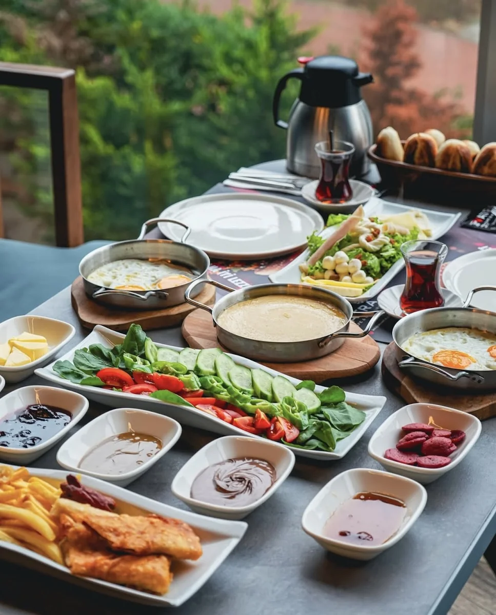 Vatra Cafe Restaurant - Görsel 2