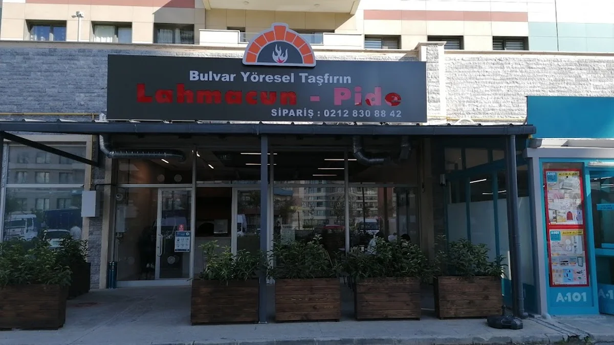 Bulvar yöresel taş fırın pide ve lahmacun salonu - Görsel 2