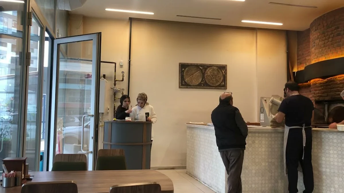 Bulvar yöresel taş fırın pide ve lahmacun salonu - Görsel 6