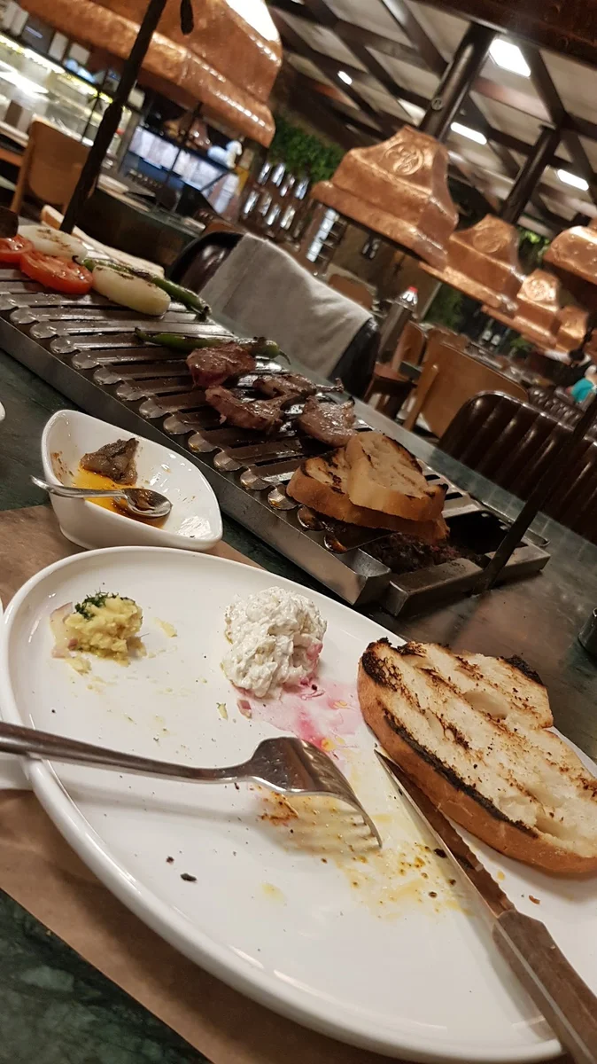 Hükümdar Sofrası Ataşehir Aile Mangalbaşı Et Lokantası - Görsel 6