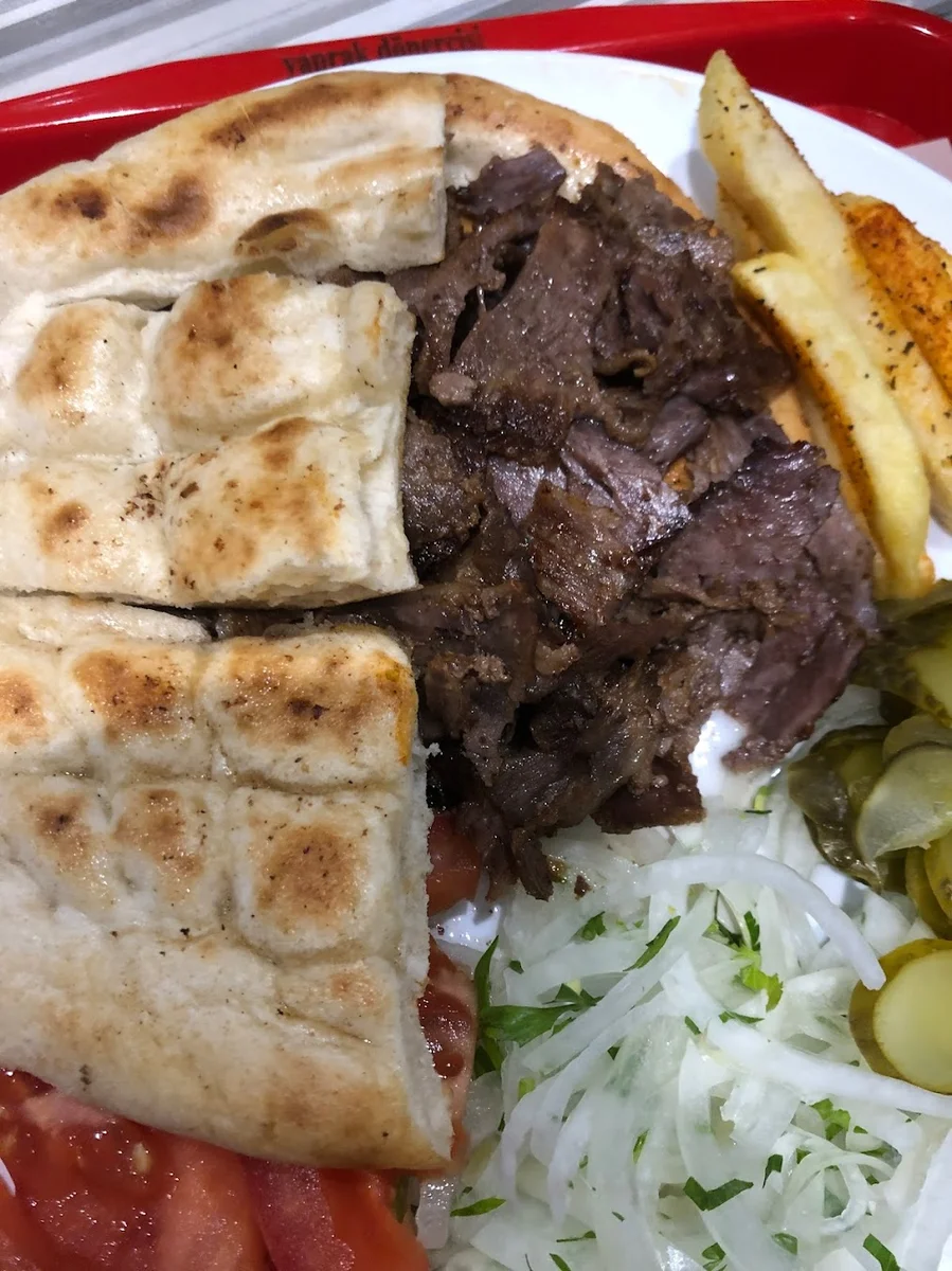 Yaprak Dönercisi Optimum Avm Ataşehir - Görsel 3