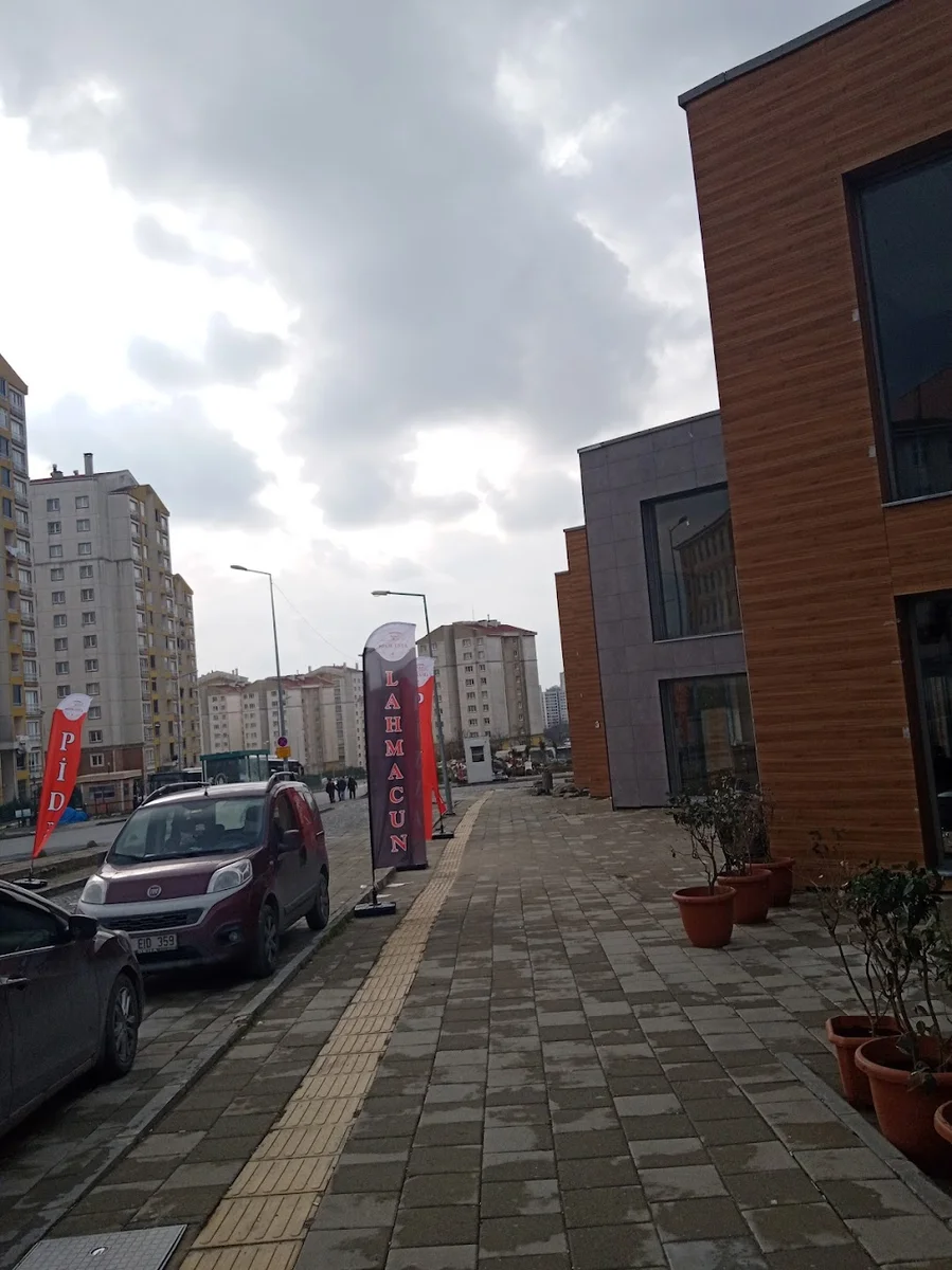 Melik Usta Kebap Pide Lahmacun Dürüm - Görsel 1