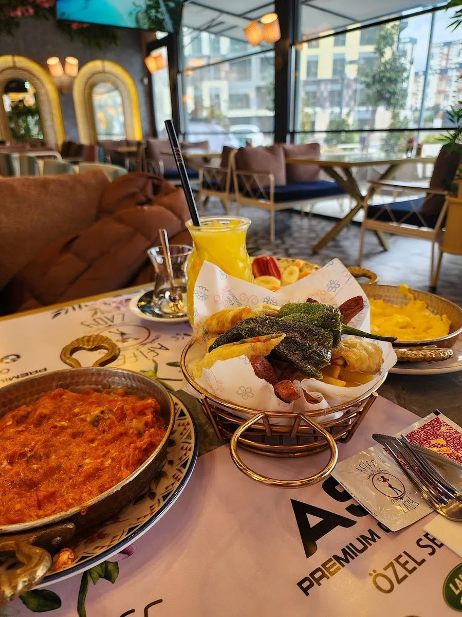 Bianco latte - Görsel 4