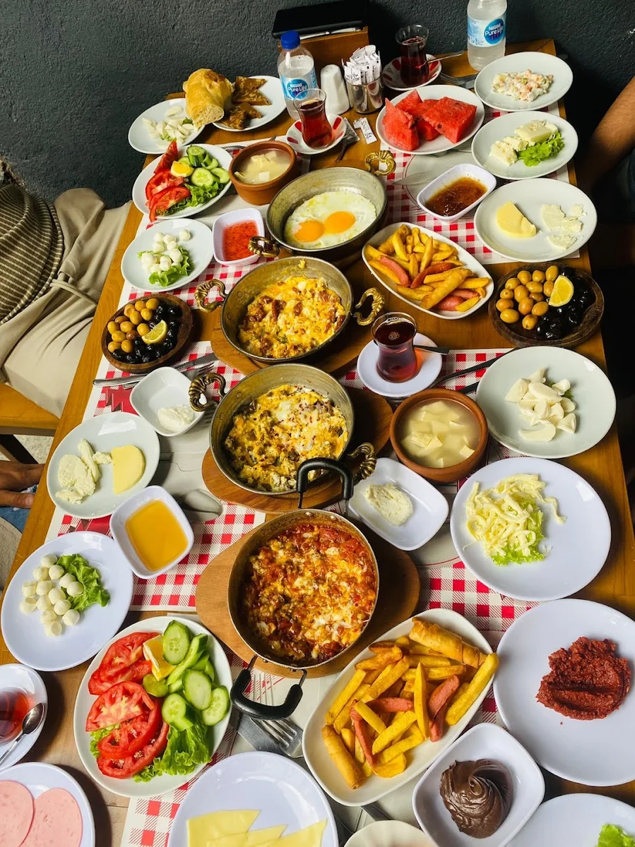 ES MENEMEN VE KAHVALTI SALONU - Görsel 3