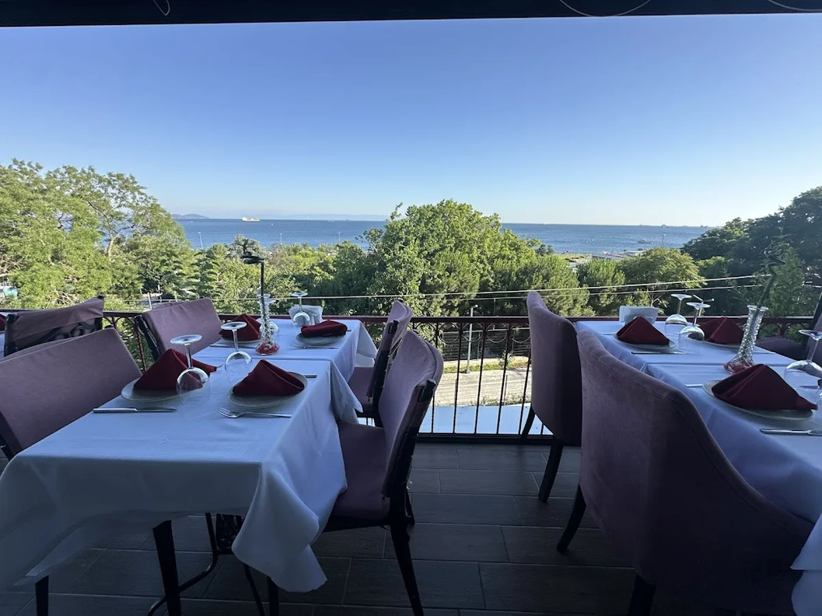 Marbella Terrace Restaurant - Görsel 3